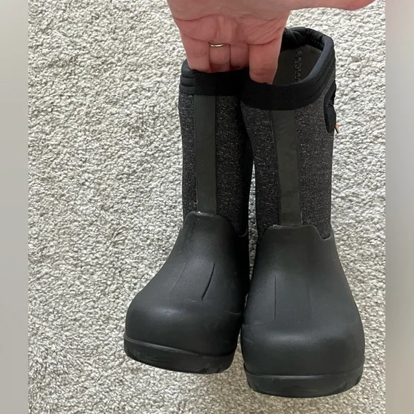 EUC Bogs Boots Kids Size 11 - Picture 4 of 7